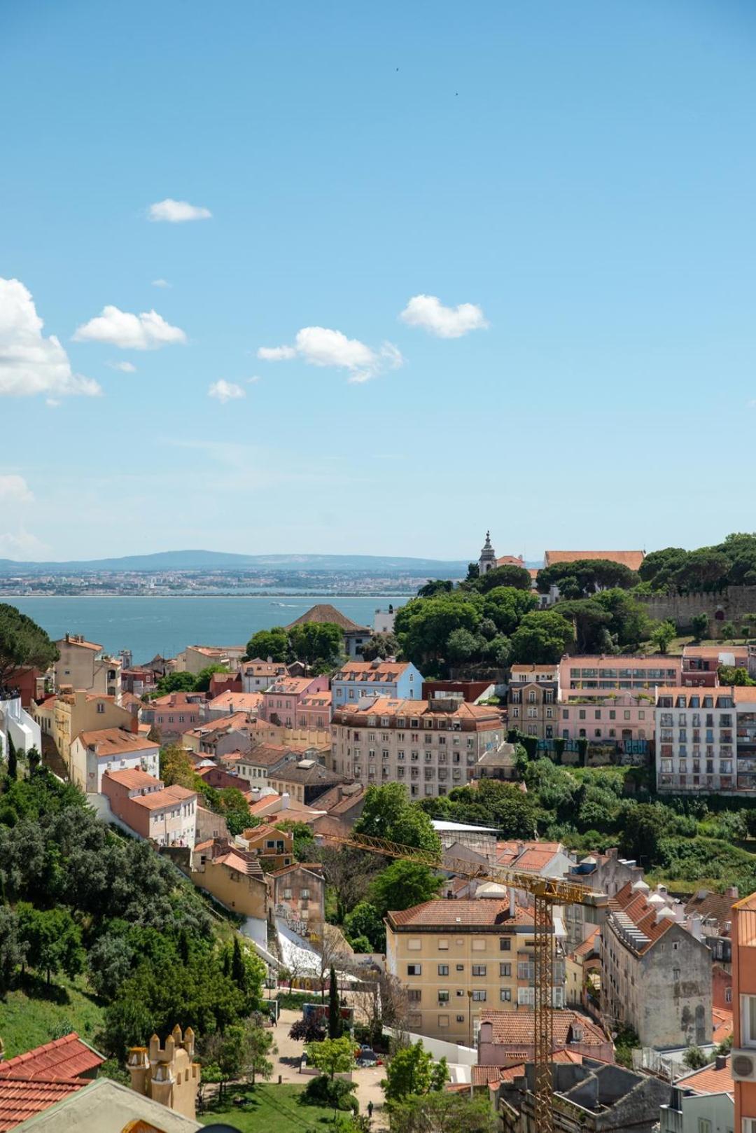 Gorgeous Rooftop 2-bed With Beautiful View * Lisboa